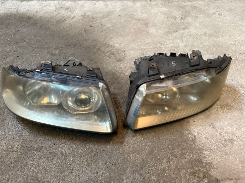 Ópticas Xenon Audi A3 8L originais