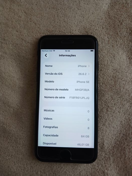 IPHONE SE ,64 GB, bem estimada.