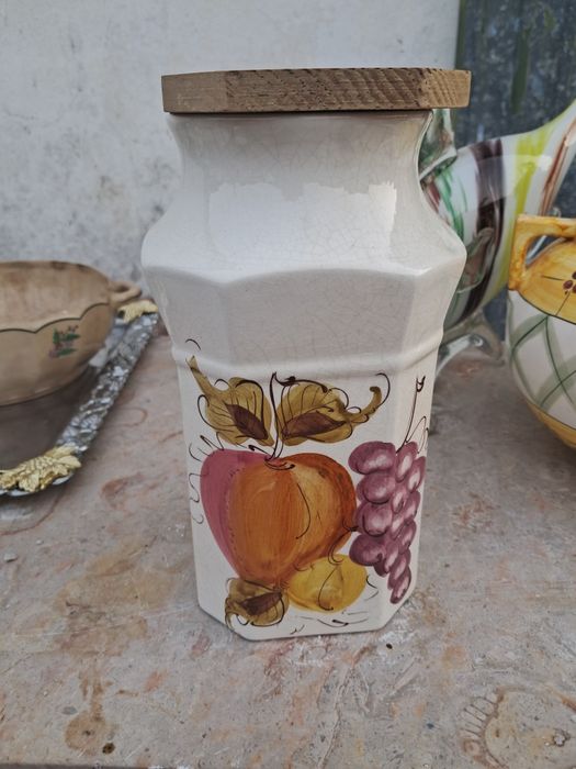 Pote em ceramica