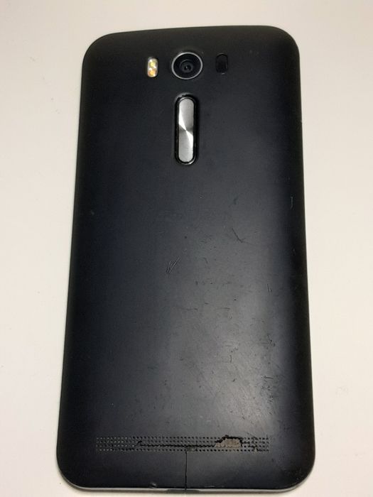 Карманий компьютер Asus Zenfone 2  (MyPal