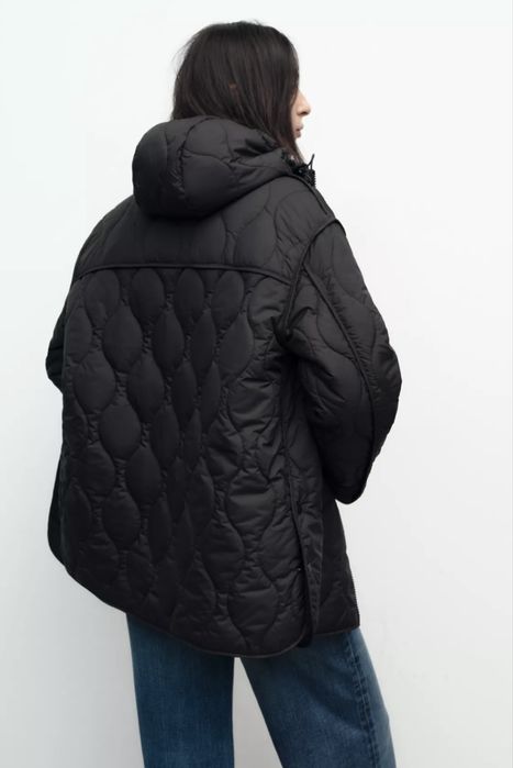 Куртка Zara нова