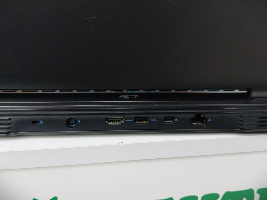Ігров. Dell G7 17 P40E  i7-9750H / 16DDR4 / 256 SSD / RTX2060 6GB