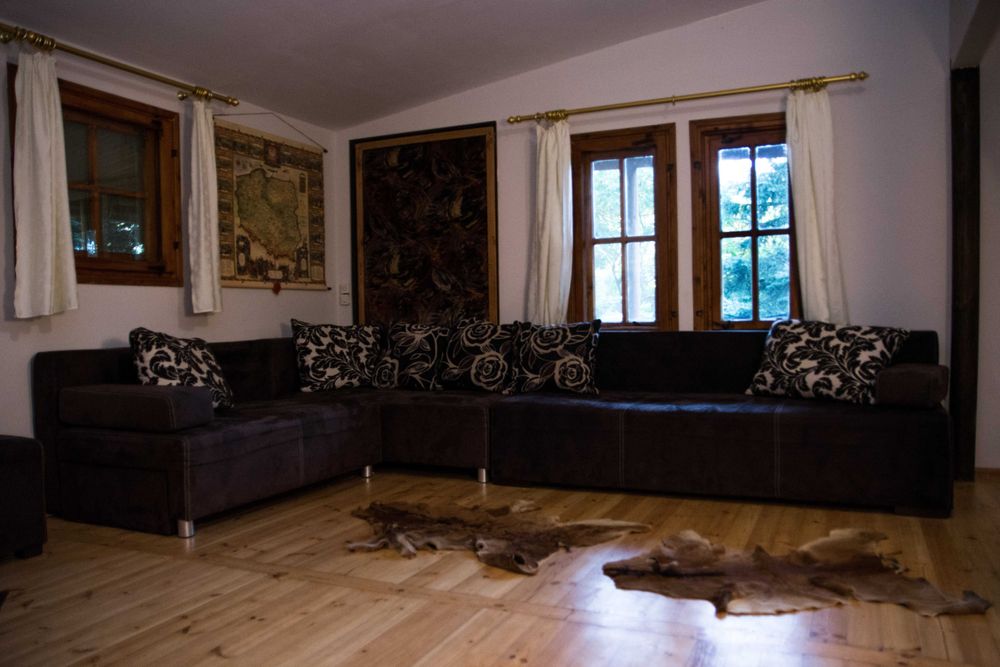 Wynajem domek 6os  MAZURY nad JEZIOREM z PRYWATNĄ PLAŻĄ.