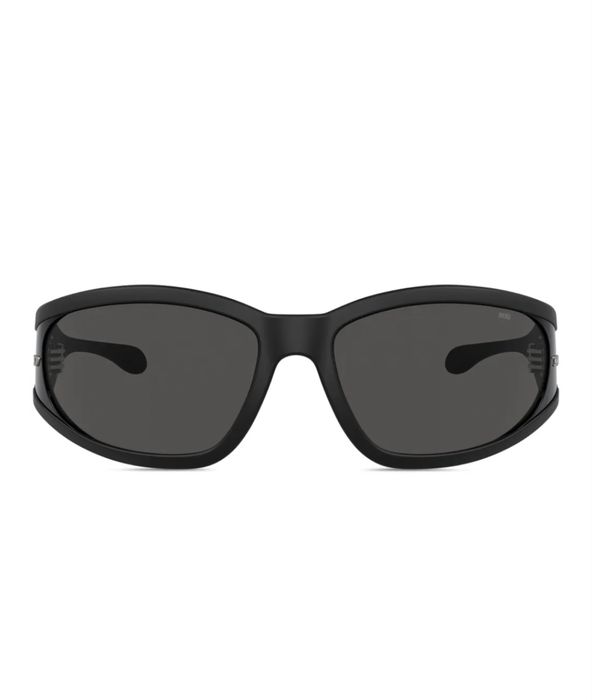 Diesel 0dl3002 logo-plaque wraparound sunglasses