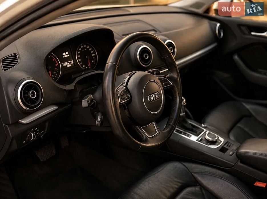 Терміновий продаж Audi A3 2015
