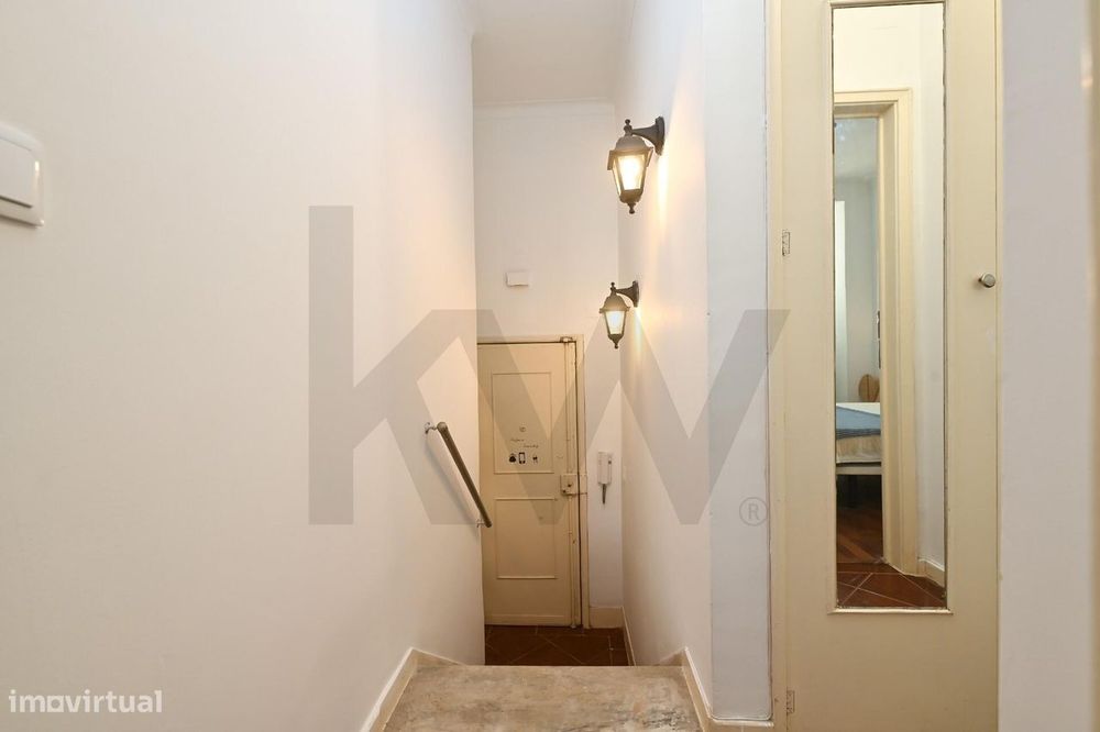 Apartamento T1 moderno na Av. Almirante Reis – Excelente Investimento