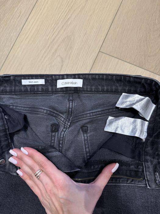 Джинси mom .Calvin Klein .Оригинал cher17 miss diamond armani