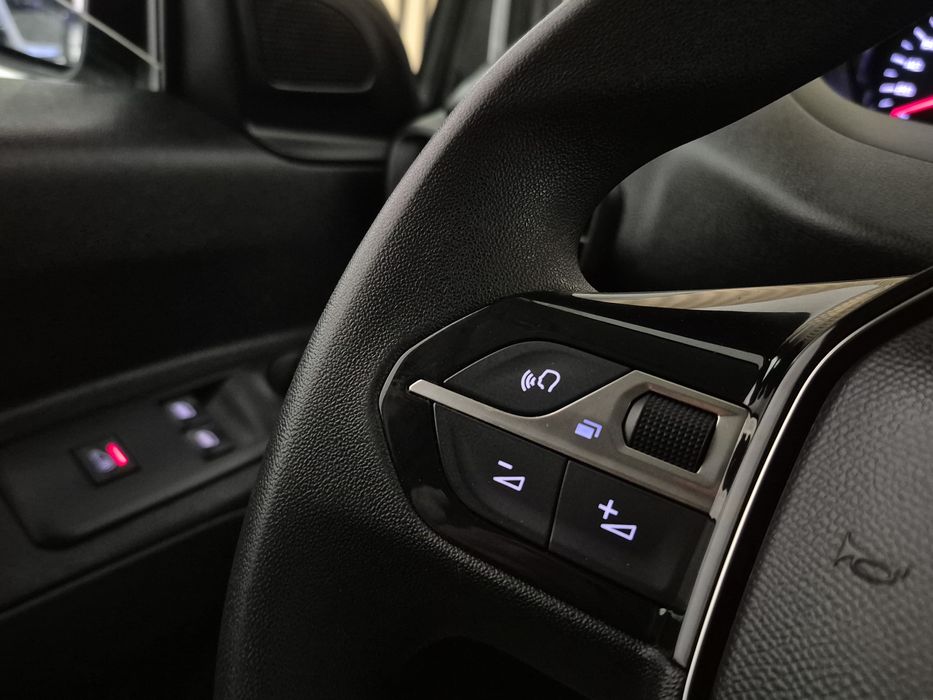 Peugeot Partner - 2021 | 100.000KM | GARANTIA | 3 LUG. - NACIONAL