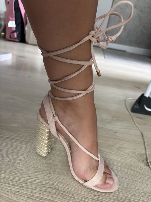 Piekne buty pudrowy róż r.37