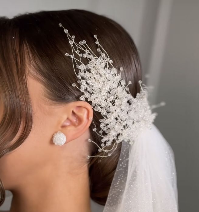 Весільна прикраса ручної роботи