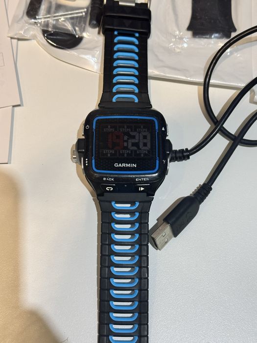 Legendarny Zegarek Triathlonowy Garmin 920XT