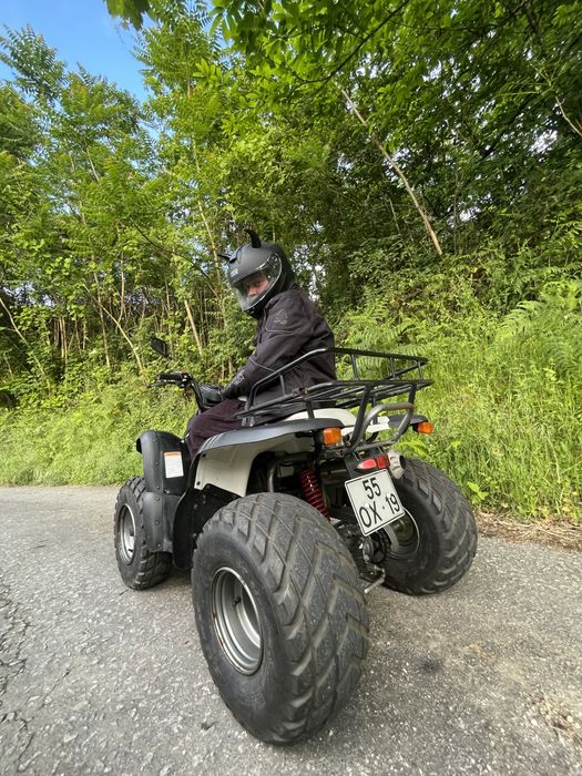 Moto4 aeon cobra 180 matriculada