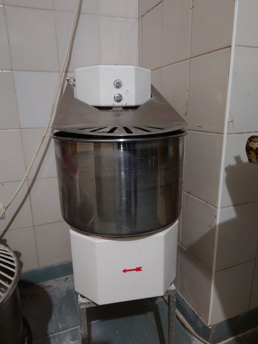 Тістоміс на 20 та 30 л  Італія