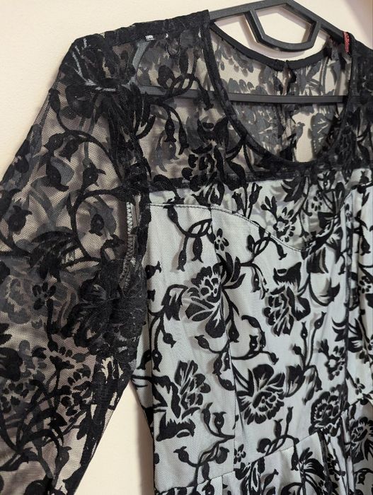 Сукні розміром М