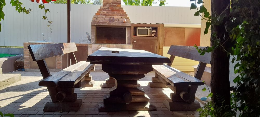 Дом с бассейном.