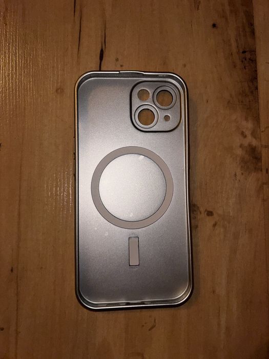 Etui iPhone 15 Nowe