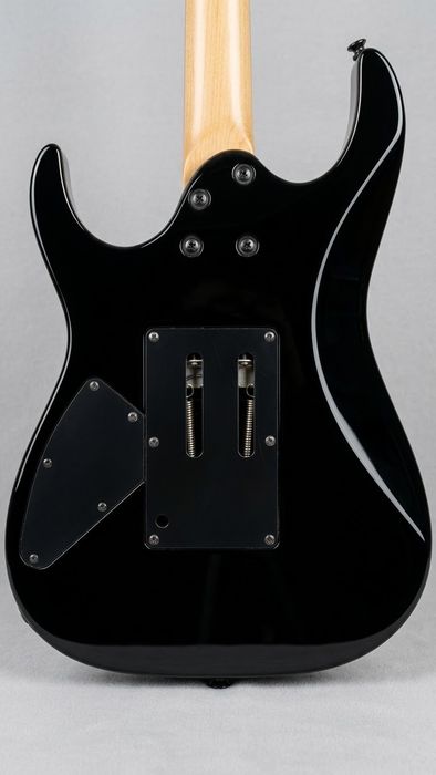 [OPORTUNIDADE] Ibanez RG370DX (2007  Made in Indonesia) – Setup Feito + Encordoamento Novo