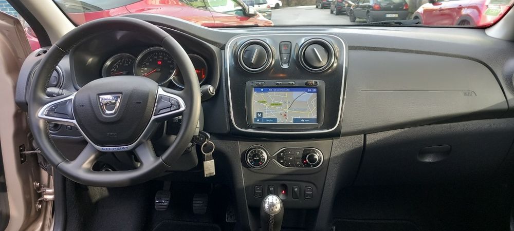 Dacia Sandero Stepway Bi Fuel Nacional 0.9 TCe 70.000 Km