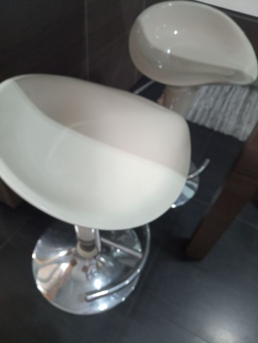 3 bancos cozinha usados