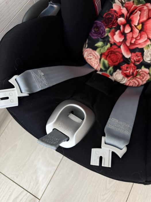 Автокресло Cybex cloud z i-size