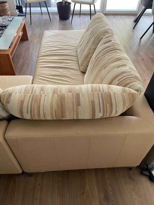 Sofá com Chaise-Longue