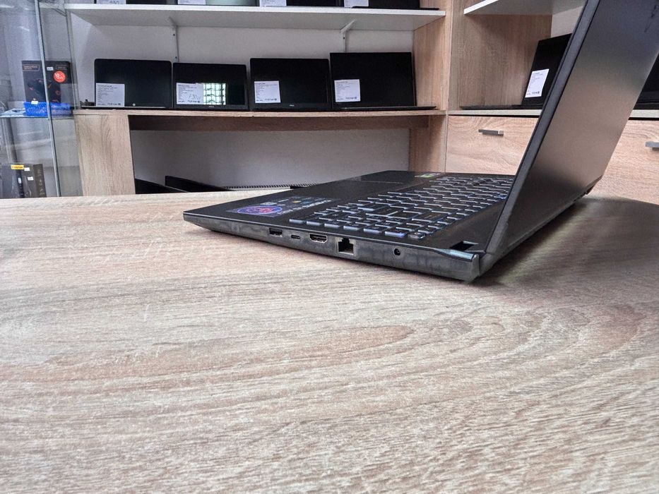 Laptop MSI Cyborg 15 A12V - i7-12650H, 16GB ram, dysk SSD, RTX 4050