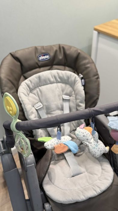 Стільчик для годування Chicco Polly Magic 3в1, беж-сірий, 0-3 роки