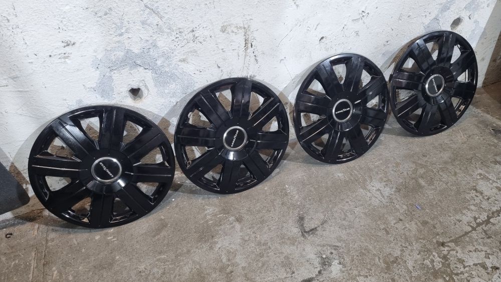 Kołpaki 15 R15 oryginał goodyear czarne