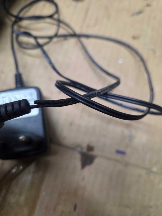 Odkurzacz pionowy PHILIPS PowerPro Aqua plus odkurz. Reczny ..298..