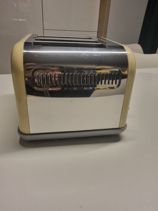 Retro Toster Morphy Richards na 4 szt. tostów jednocześnie