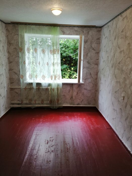 Продаж 2-х кімнат в гуртожитку