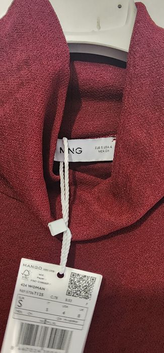 Vestido comprido bordou