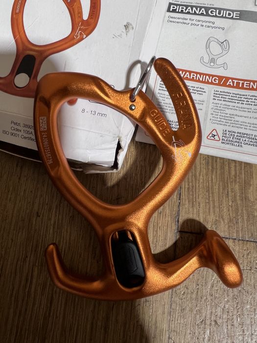 Petzl PIRANA GUIDE - Descensor Canyoning (NOVO na Caixa)