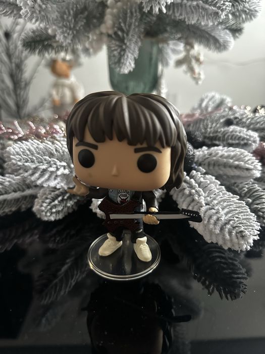 Eddi funko pop  stranger things