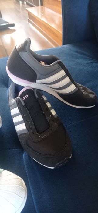 Buty damskie Adidas dwie sztuki 36 i 2/3