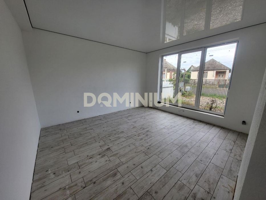 Продаж новобудови — село Тросник, вул. Перемоги