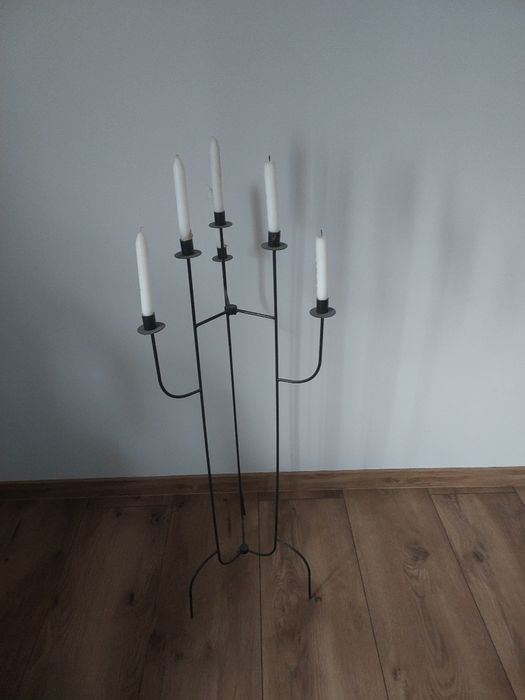 Wysoki  świecznik 105 cm