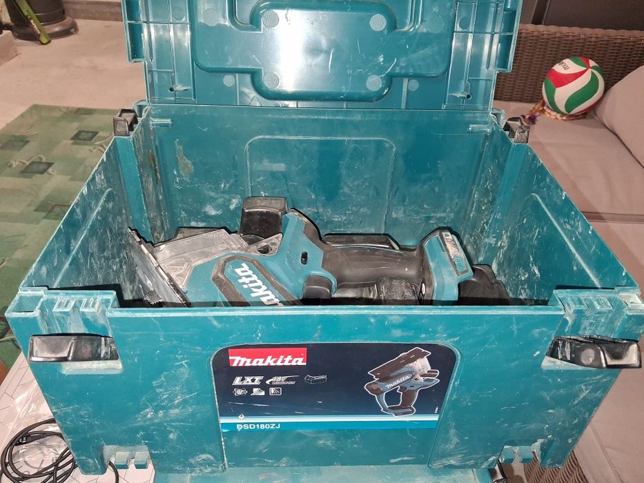 Makita DSD 180ZJ