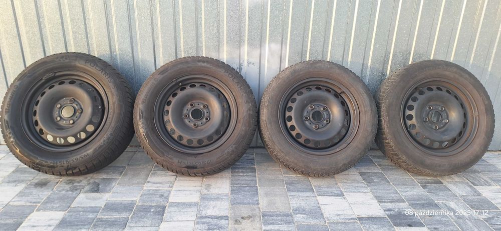 Felgi stalowe 6Jx15H2 ET 43 Volkswagen Golf 7 Opony zimowe 195/65 R15