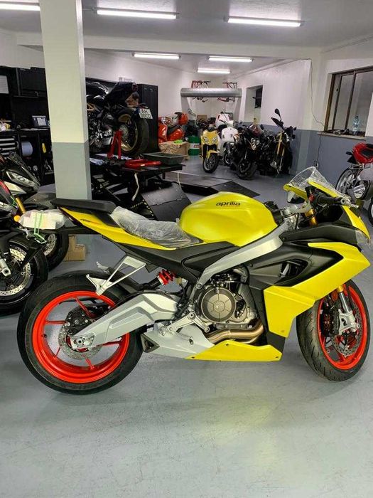 Vendo Aprilia RS 660 Acid Gold 1º Dono