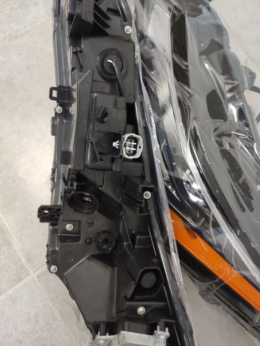 Nissan Rogue 2021-2023 T33 фара передня LH ліва і права