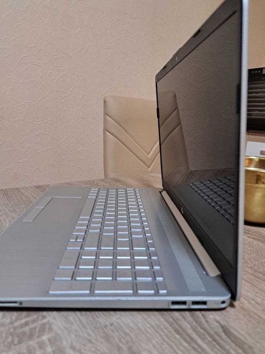 Ноутбук HP 15-dw2656cl