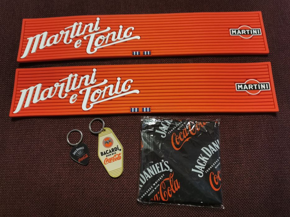 Martini Bacardi Jack Daniel's Coca-Cola podkładka barowa  breloczek