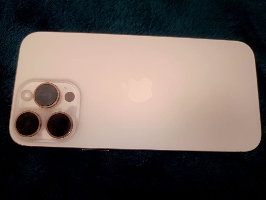 iPhone 16 Pro Max 256GB - Grande Oportunidade! Vendo o meu iPhone 16 Pro Max de 256GB em excelente estado de funcionamento.