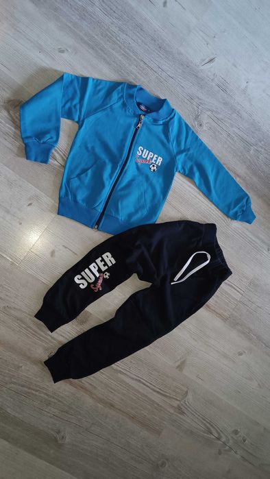 Super synek świetny komplet dres dla chłopca bluza spodnie  104 - 110