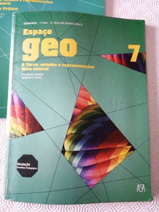 Manual e caderno atividades Geografia 7o ano