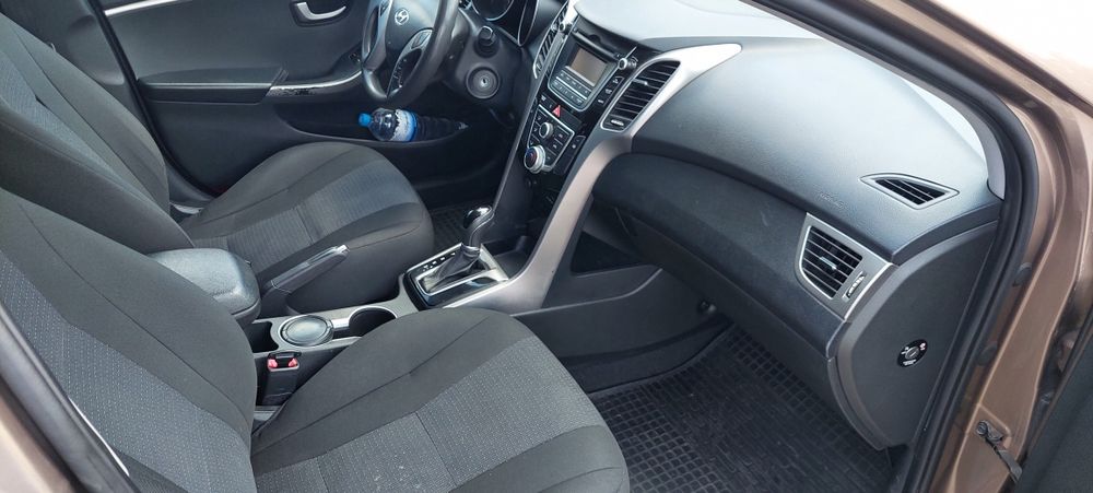 Hyundai  i30 2013 1.6crdi АКПП