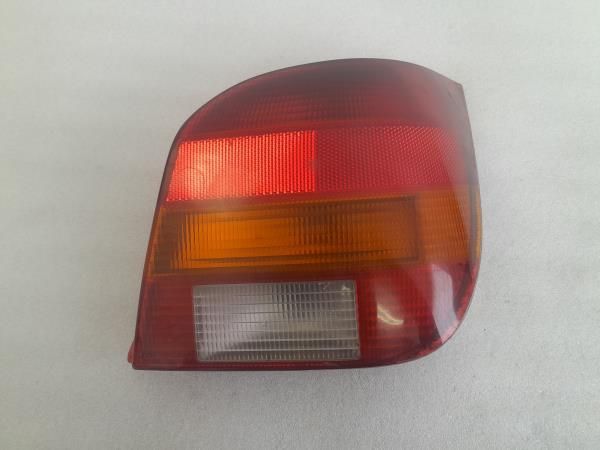 Farolim direito FORD Fiesta III (GFJ)