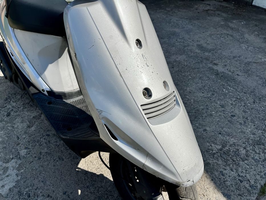 Suzuki Address V100