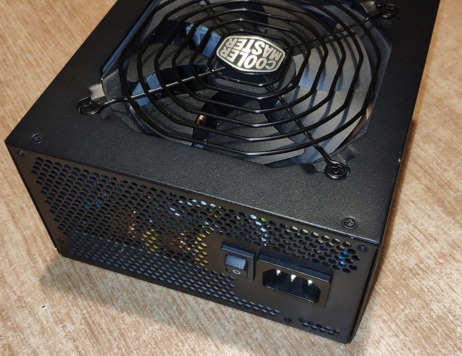 Блок живлення CoolerMaster 850W (MPE-8501-AFAAG)